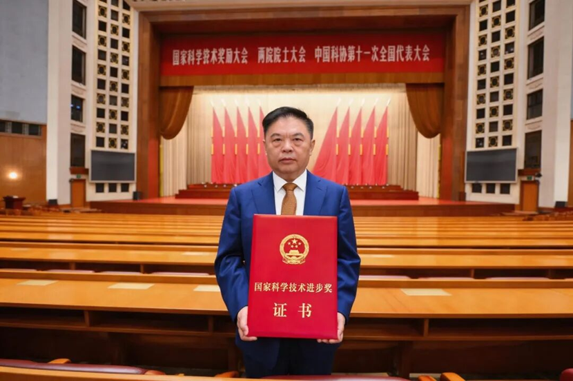 1784094614042045058.png 李建军.png